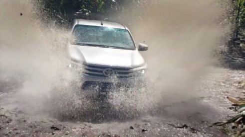 Toyota Hilux Espeólogo